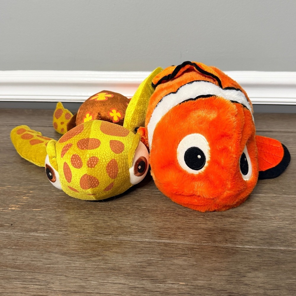 Disney Store Pixar Finding Nemo & Squirt Turtle Stuffed Plush Set